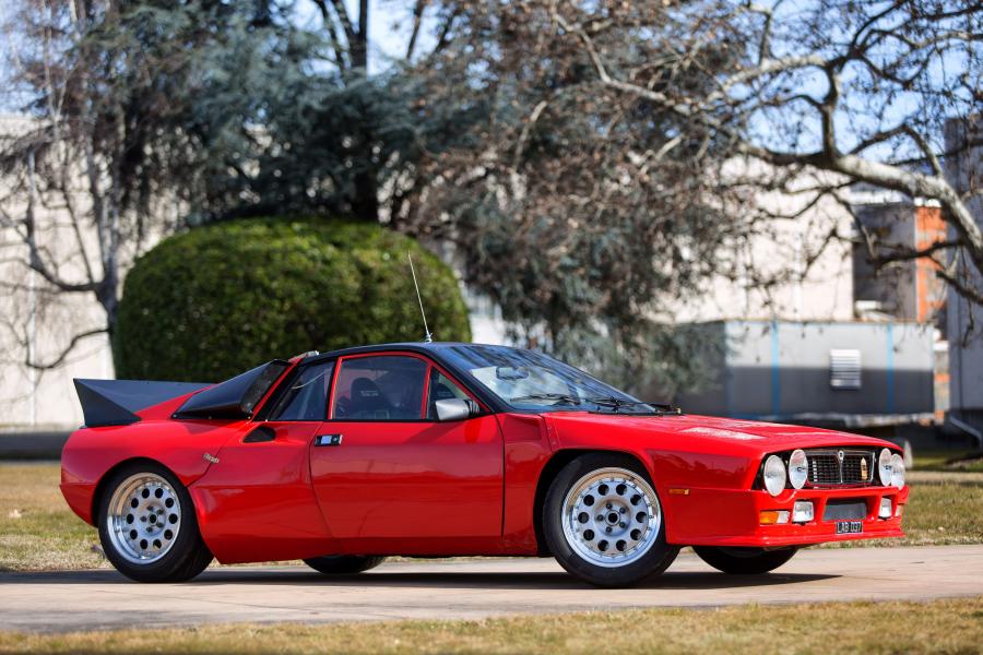  Abarth Lancia SE037 1980 года  (фото 2 из 11)